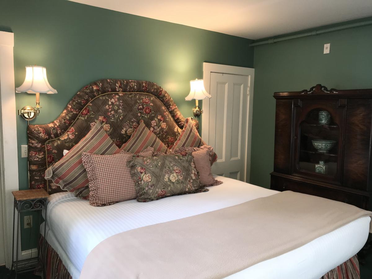 Cleveland House Inn Tour de Tour de Newport Extérieur photo