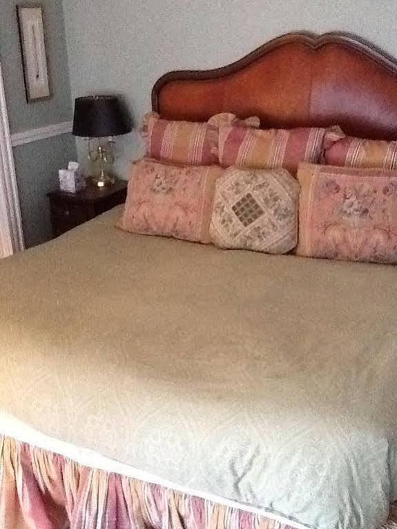 Cleveland House Inn Tour de Tour de Newport Extérieur photo